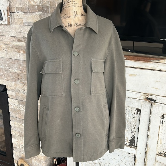 Zara olive soft pocket shirt relaxed fit lapel collar long sleeves button cuff - Picture 6 of 16